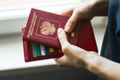 franta respinge in masa cereri de viza venind din rusia de teama infiltrarii spionilor 680d1dcab631b