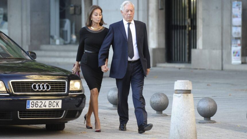 galerie foto a murit mario vargas llosa laureatul premiului nobel pasionat de fotbal si casatorit cu o matusa apoi cu o verisoara 67fce1c8124de