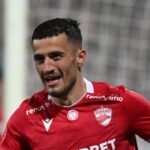 galerie foto astrit selmani a inscris un eurogol in u cluj dinamo 67faae5ef2bb8