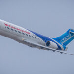 galerie foto avioane chinezesti comac au inceput serviciul comercial in vietnam producatorul isi propune sa concureze boeing si airbus 6804b4bb76a12