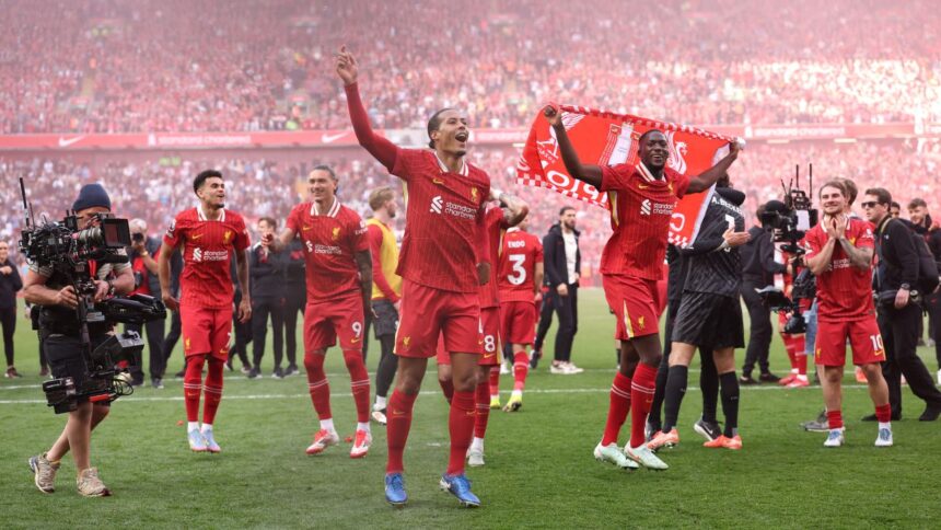 galerie foto liverpool regina angliei cormoranii au devenit matematic campioni dupa ce au umilit o pe tottenham 680e6dedd56d4