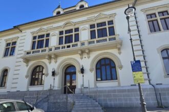 galerie foto reabilitarea unui monument istoric la un pas de finalizare consolidarea scarii exterioare a cercului militar se va face dupa planurile de epoca 6810b0c994008