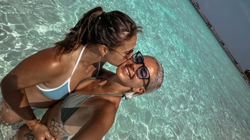 galerie foto rusoaica a rupt tacerea dupa ce a ales sa reprezinte alta tara pentru ca este gay n am avut de ales 67ecf369cb7d6