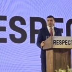 george simion conduce in primul tur dar crin antonescu este vazut drept favorit in turul doi potrivit unui sondaj curs 67fbdeedb995b
