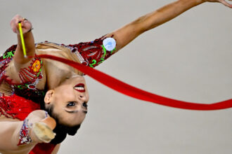 gimnastii rusi refuza sa concureze in competitiile internationale sub steag neutru federatia e de acord cu pozitia lor 67f2db1229b98