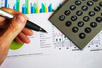 grafic unicredit anticipeaza cresterea substantiala a tva dupa alegeri si reduce prognoza de crestere economica pentru romania 680c001945526