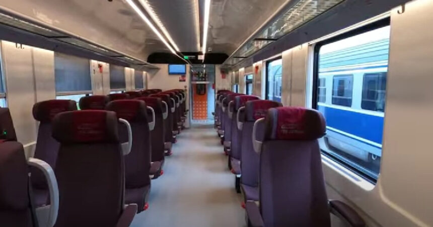 inaugurare cu intarziere marca cfr calatori cum arata primul tren modernizat cu bani din pnrr 67ffaaff654ae