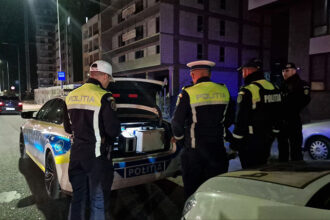 incident ciudat de inviere la constanta politistii au oprit in trafic o masina ce se deplasa haotic nu au gasit pe nimeni la volan deznodamant in instanta 6804663aedf27