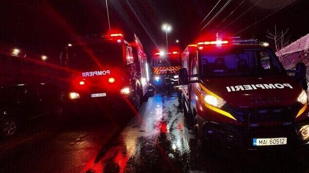incident grav in portul agigea o persoana a fost prinsa intre un camion si o remorca 67f421f804534