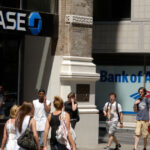 ingrijorari printre marile banci directorii jpmorgan si bank of america au discutat cu alti sefi din domeniu despre tarifele lui trump 67f415c87e543