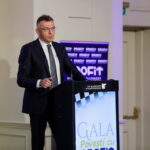 interviu rar cu dorel goia revolutia m a prins cu 300 dolari cum a plecat cu oltcitul la viena pentru a vinde manusi cum si a deschis pizzerie si a lansat o casa de schimb valutar celebra 67fe7cb91936e