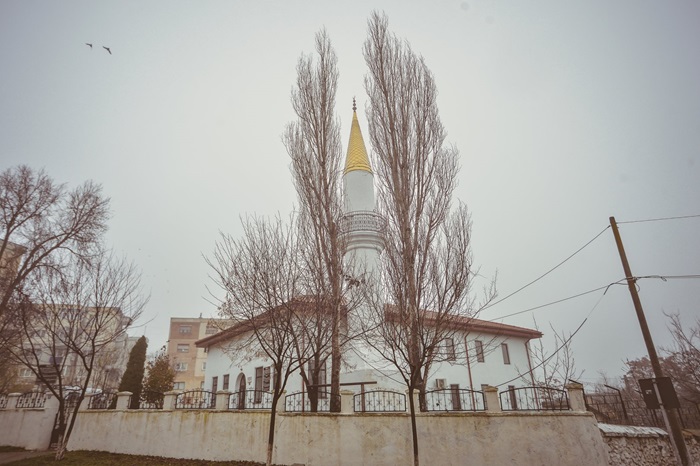 judecatorii explica de ce geamia sultanului mahmut din harsova a fost castigata in instanta de muftiatul cultului musulman 67ff297232d22