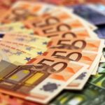 jumatate dintre bulgarii respondenti unui sondaj se opun adoptarii euro tara ar urma sa adere la 1 ianuarie la moneda unica 67fd0fff41bba