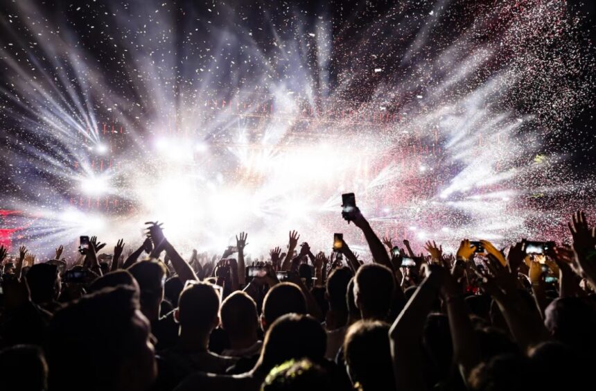 la ce concerte si festivaluri sunt asteptati turistii de 1 mai pe litoralul romanesc lista completa 68106fc3d25d9