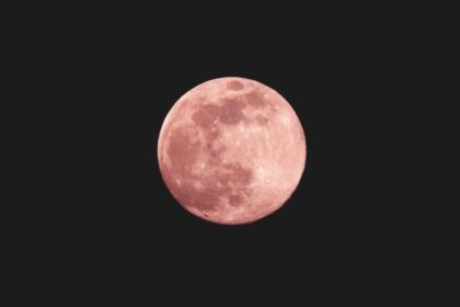 luna roz straluceste pe cer in aceasta noapte la ce ora poate fi observata cel mai bine 67fa8cff629f9