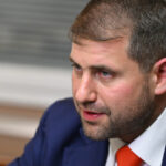 marea britanie sanctioneaza o retea prorusa din r moldova legata de oligarhul ilan sor pentru amestec in alegerile din 2024 67ed5345e4ce3
