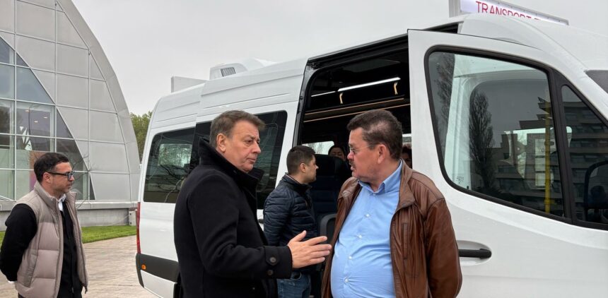 microbuze electrice 30 de bucati achizitionate de consiliul judetean constanta pentru transportul elevilor din mediul rural si din zonele greu accesibile 67efde506bd2d