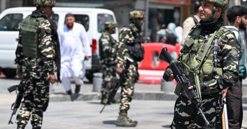 ministrul pakistanez al apararii spune ca o incursiune militara din partea indiei este iminenta ne am intarit fortele 680fc91894453
