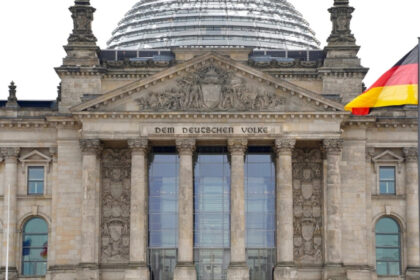 negocierile pentru formarea noului guvern in germania s au incheiat dupa mai multe saptamani de discutii 67f65d345c95a
