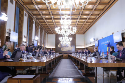 noua lege a transparentei ce au voie si ce nu au voie sa primeasca demnitarii romani 67fced2c44c84