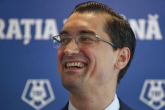 oficial veste excelenta pentru razvan burleanu anuntul facut de fifa 67ee9b239e652
