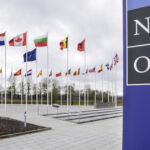 oficialii nato isi ajusteaza limbajul legat de clima gen si diversitate pentru a face pe plac administratiei trump politico 68032280b7c2e