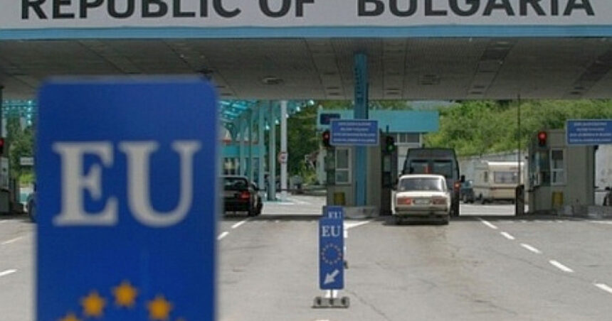 oras din bulgaria asaltat de turistii romani dupa intrarea in schengen aglomeratie tot mai mare la frontiera 67fcefb2d7df2