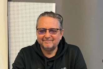 organizatorul sunwaves au fost gasite droguri ingropate pe plaja 680f56f8ca2d6