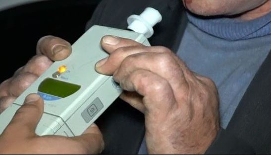 peste o suta de soferi depistati bauti la volan in noaptea de 12 spre 13 aprilie 67fbc357edb9d