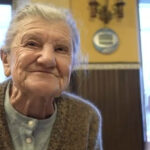 povestea femeii de 100 de ani care inca lucreaza ca barista aici e viata mea e ca un medicament 67f2a5fb49c4e