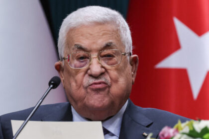 presedintele palestinian mahmoud abbas si a numit un posibil succesor 680dadf555814
