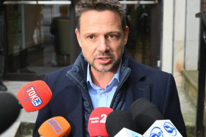 primarul varsoviei favorit pentru a ocupa functia de presedinte al poloniei la alegerile din mai sondaj 680f9a6c15cf3