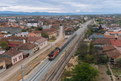 primul kilometru de cale ferata modernizat dat in circulatie pe tronsonul lugoj timisoara 67fe66db5e1f1