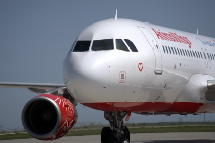 primul zbor charter spre egipt a decolat de pe aeroportul mihail kogalniceanu din constanta 67ffaa397ec52