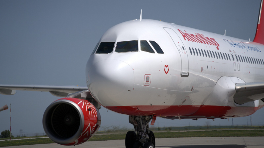 primul zbor charter spre egipt a decolat de pe aeroportul mihail kogalniceanu din constanta 67ffaa397ec52