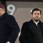 ramane sumudica la rapid raspunsul lui angelescu si tirada in direct daca ia fcsb titlul macar sa il ia pe bune nu se poate in halul asta 680e9f2033951
