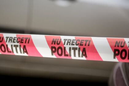 rasturnare de situatie in cazul barbatului care a cazut de la etajul 5 cel care a sunat la 112 este acum principalul suspect 67f150c42d7b3