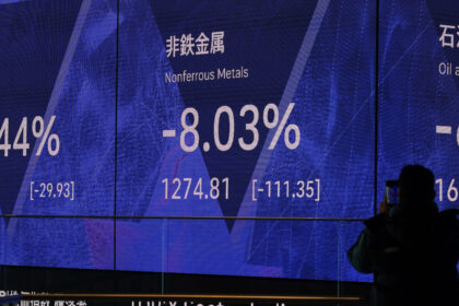 razboiul nuclear economic al lui donald trump bursele din asia s au prabusit wall street se indreapta spre o noua zi de luni neagra 67f3ba43483db
