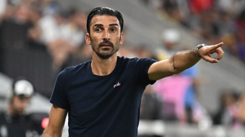 reactia lui elias charalambous dupa ce gigi becali a facut praf un jucator de la fcsb e cel mai bun din romania 67ecf046c138d