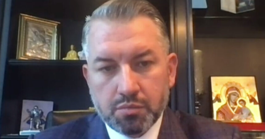 reactiile psd pnl si usr dupa declaratiile lui sprinceana caciu sunt afirmatii private ar fi trebuit sa stea in banca lui 67f3ba5ac1e81