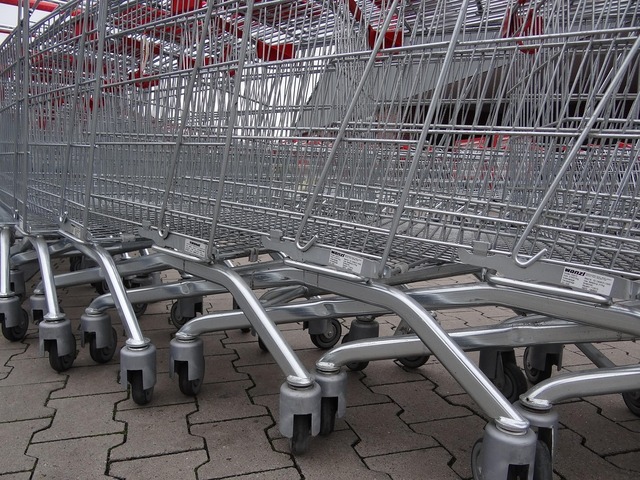 retailerii din marea britanie avertizeaza asupra unui posibil dumping al marfurilor chinezesti si cer eliminarea scutirii de taxe la importuri ieftine 67fe6de68937c