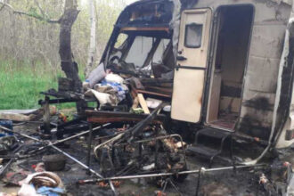 rulota cuprinsa de flacari in constanta doua persoane au suferit arsuri grave si au fost preluate de un elicopter smurd 680408d3113f1