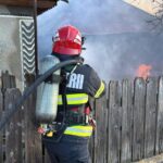 s a dat alarma in oltina o locuinta a luat foc pe strada portului 680b2f98457ff