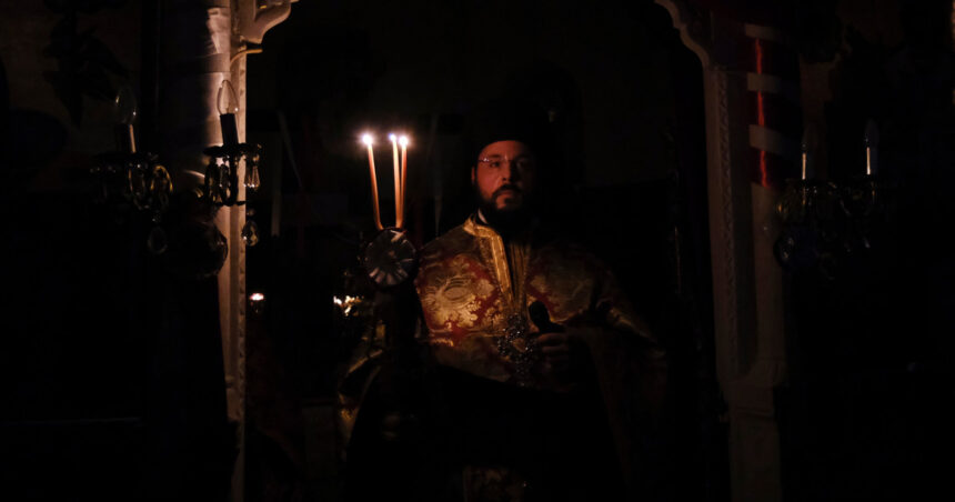 sambata mare 2025 traditii si superstitii in ultima zi inainte de paste ce obiceiuri respecta romanii in noapte de inviere 6803227f14e3a
