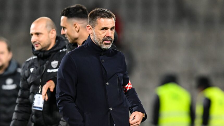 scandal la dinamo inaintea meciului cu cfr cluj fotbalistul dat afara din vestiar de zeljko kopic 680fdb6be0c32