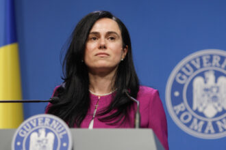 senatul dezbate si voteaza astazi motiune simpla a aur impotriva simonei bucura oprescu 680f3e0a0b048