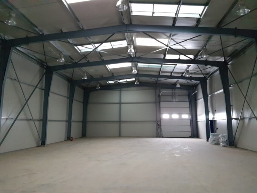 si au construit un adevarat complex in constanta fara nicio autorizatie iar acum trebuie sa demoleze tot altfel se va intra cu buldozerul pe cheltuiala lor 680ad48ccef98