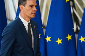 spania aloca peste 14 miliarde de euro pentru a proteja economia de razboiul tarifelor declansat de trump 67ee8cbb738be