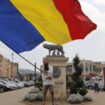 stegarul dac sub control judiciar 60 de zile nu are voie sa participe la proteste si trebuie sa poarte dispozitiv de monitorizare 67ec5ca83e388