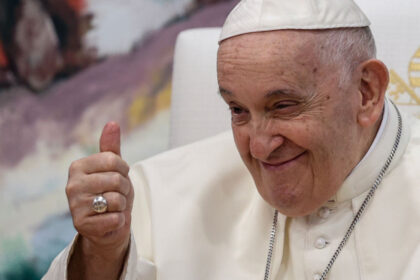 stiti de ce se vorbeste maghiara in rai francisc un papa cu simtul umorului care erau glumele preferate ale suveranului pontif 68074bf978b86